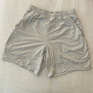 Lululemon Pacemaker 7” Men’s Shorts with Mesh Liner